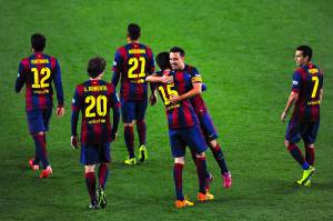 Marc Bartra e Xavi (Getty Images)