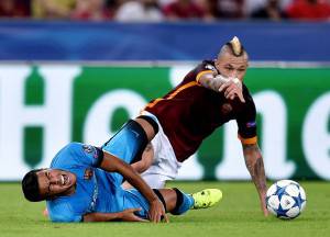 Radja Nainggolan e Rafinha (Getty Images)