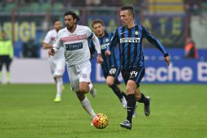 Perisic e Zaccardo © Getty Images