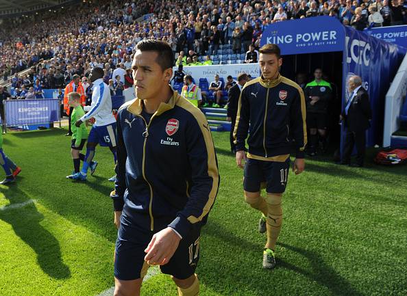 Sanchez e Ozil - Getty Images