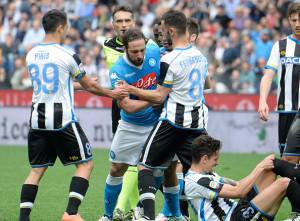 squalifica Higuain