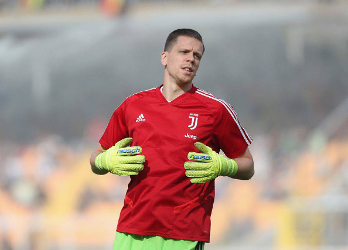 Juventus, col rinnvo di Szczesny cambiano i piani del calciomercato