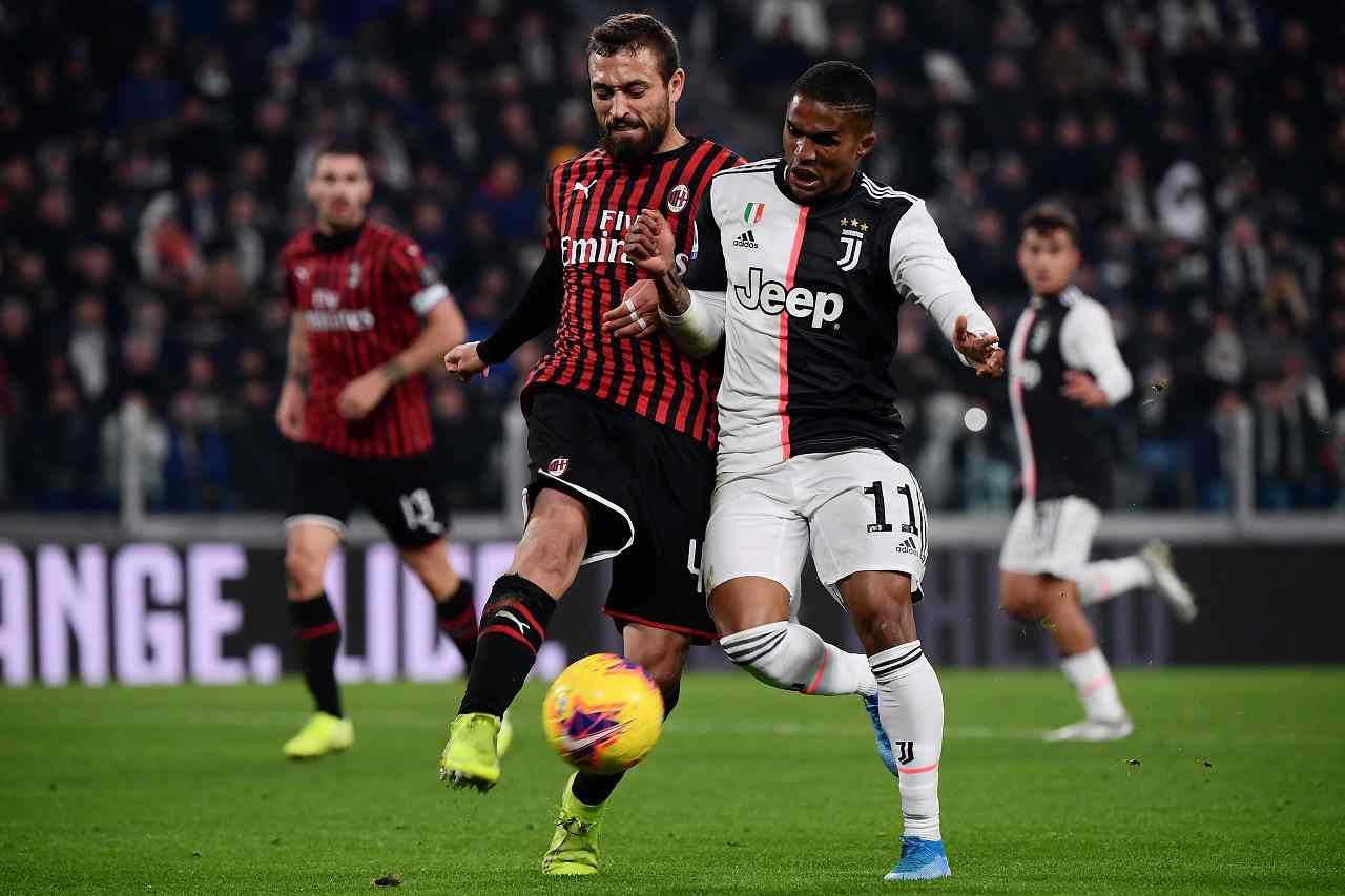 Calciomercato Milan, Duarte out 4 mesi: Foyth del Tottenham nel mirino, proposto anche a Roma e Torino