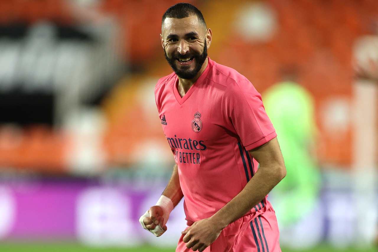 Calciomercato Juventus, sfuma Benzema | Arriva il rinnovo