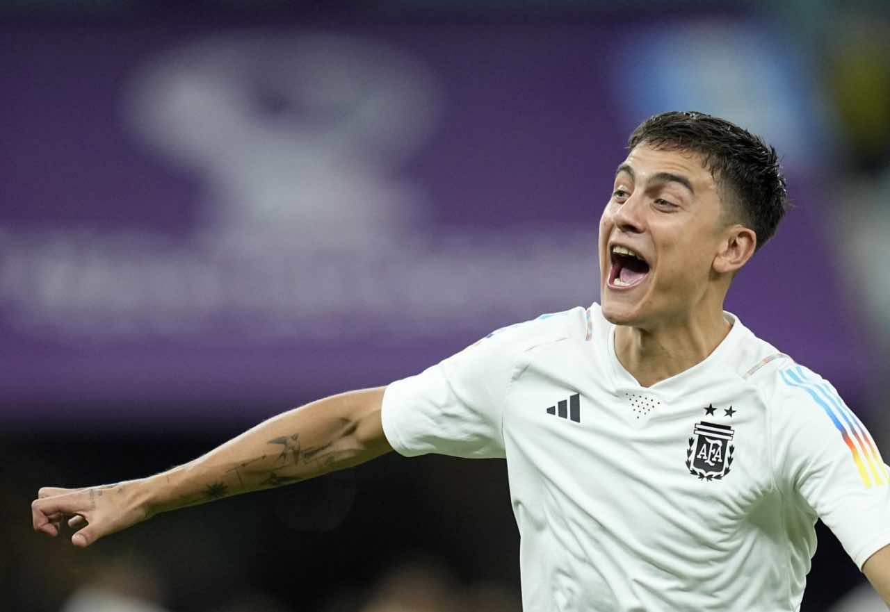 Dybala esulta, zero minuti con l'Argentina