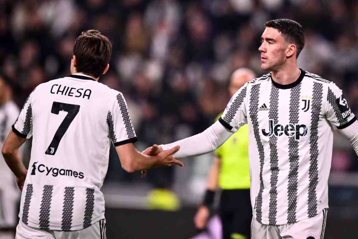 Vlahovic e Chiesa vogliono l'esonero di Allegri