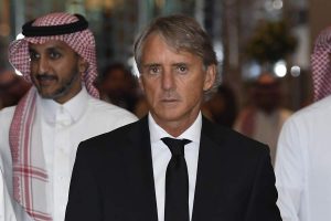 Roberto Mancini lascia l'Arabia per il Manchester United