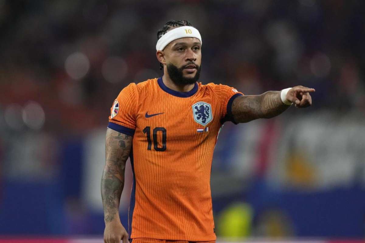 Calciomercato: Depay sta firmando da svincolato: affare fatto