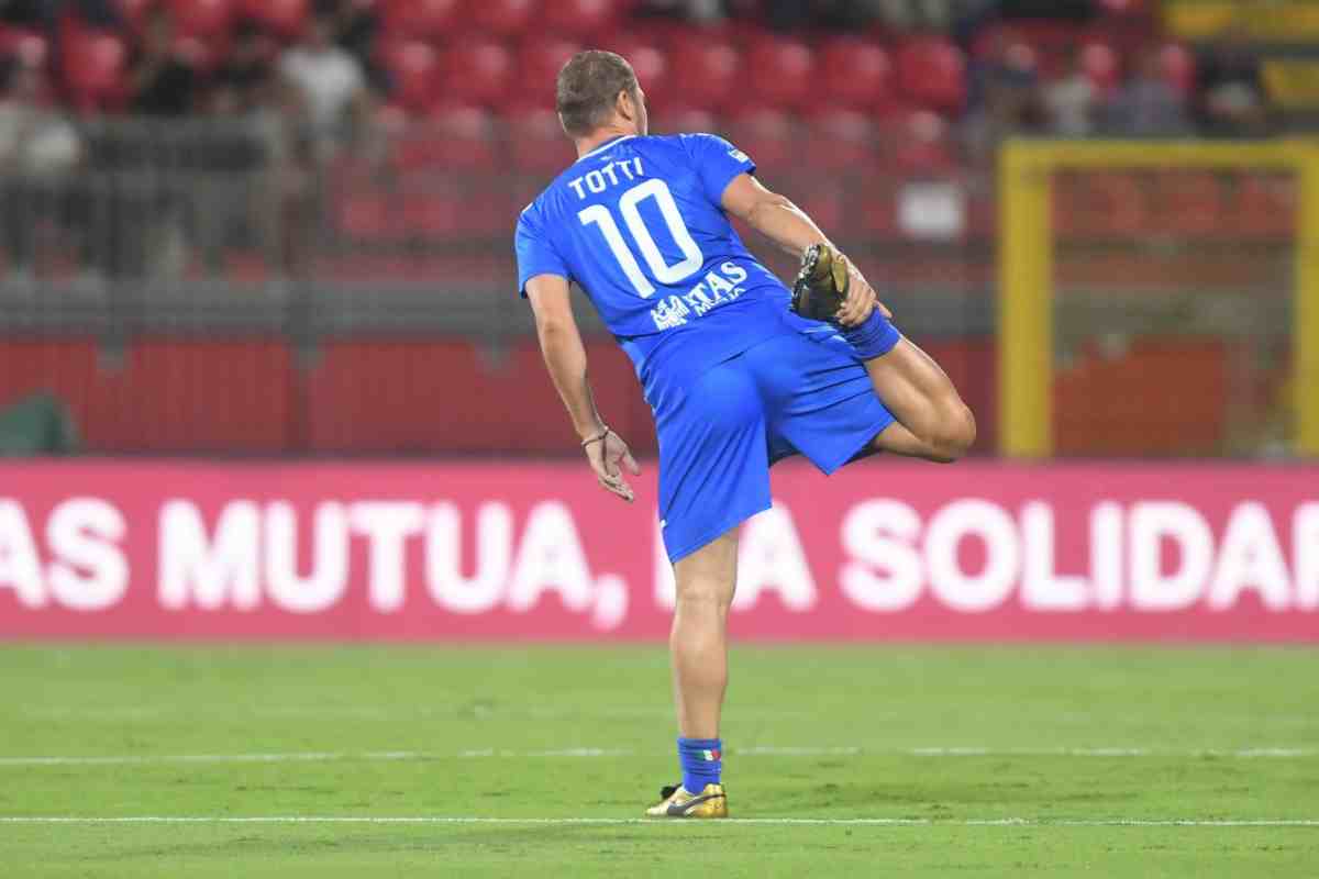 Francesco Totti, porte chiuse al Como