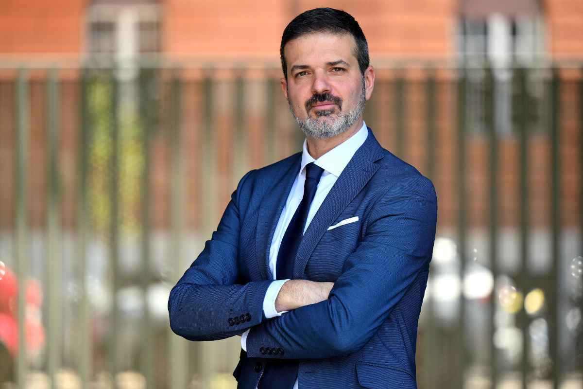 Stramaccioni in posa con la RAI